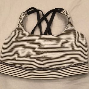 Lululemon bra